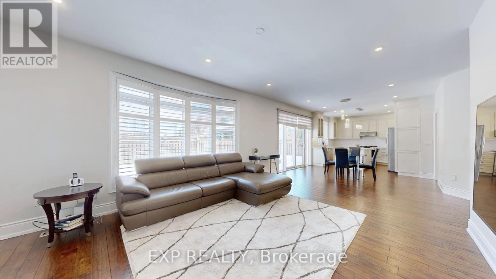 71 Golden Meadow Drive, Markham, Ontario  L6E 1E9 - Photo 12 - N12800874