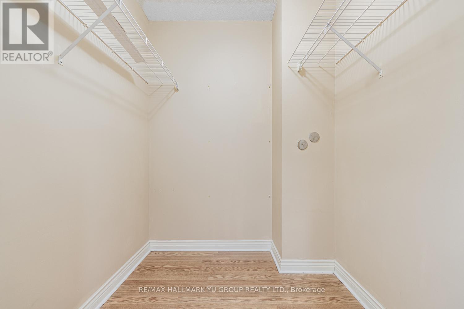 1203 - 7 Townsgate Drive, Vaughan, Ontario  L4J 7Z9 - Photo 12 - N12800926