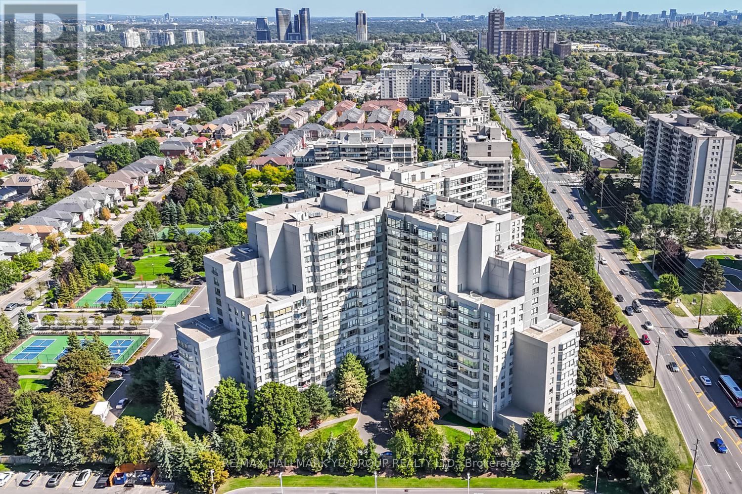 1203 - 7 Townsgate Drive, Vaughan, Ontario  L4J 7Z9 - Photo 23 - N12800926