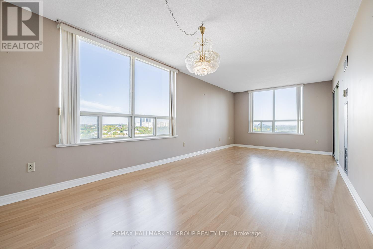 1203 - 7 Townsgate Drive, Vaughan, Ontario  L4J 7Z9 - Photo 3 - N12800926