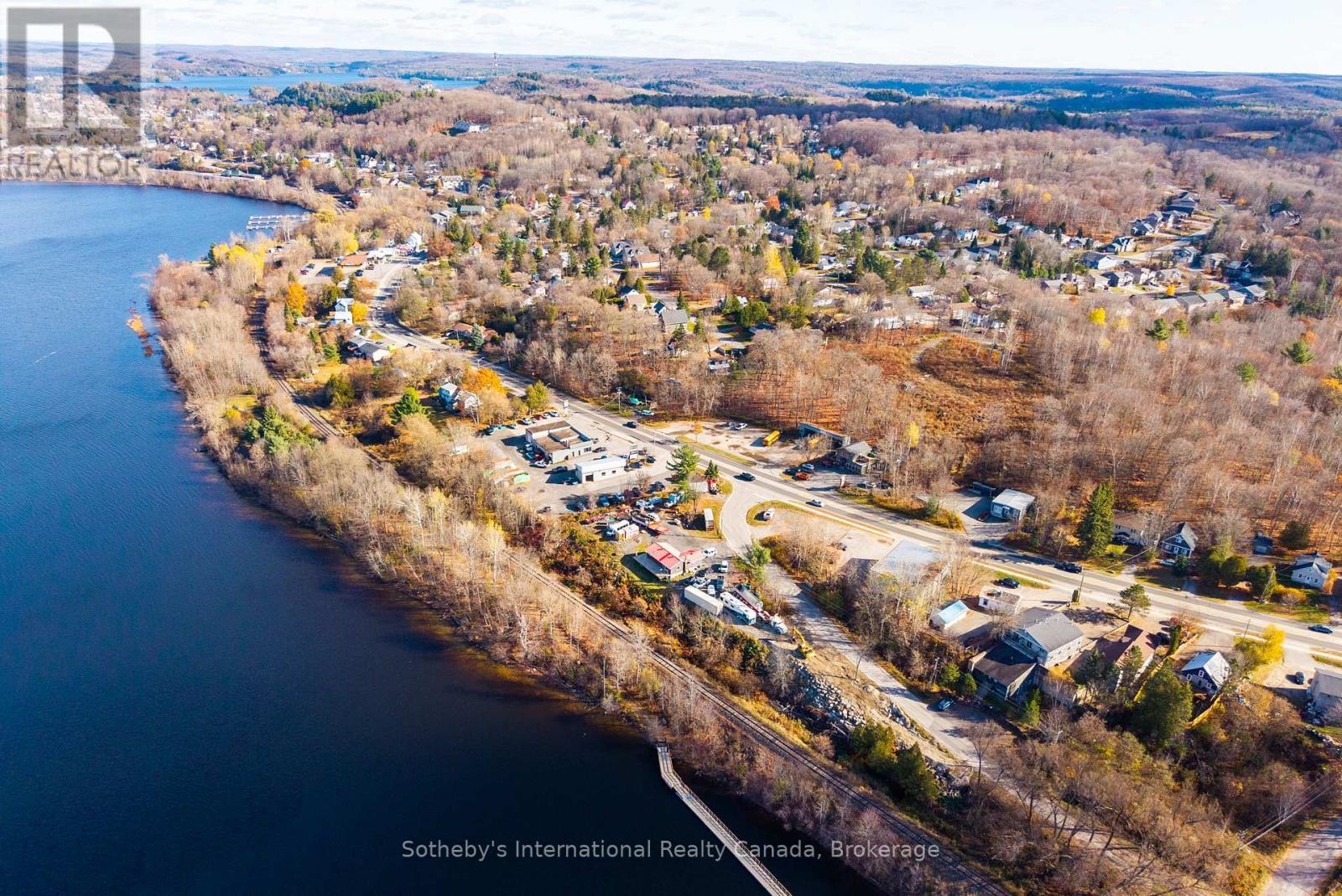 48 West Elliott Street, Huntsville, Ontario  P1H 1W2 - Photo 6 - X12543134