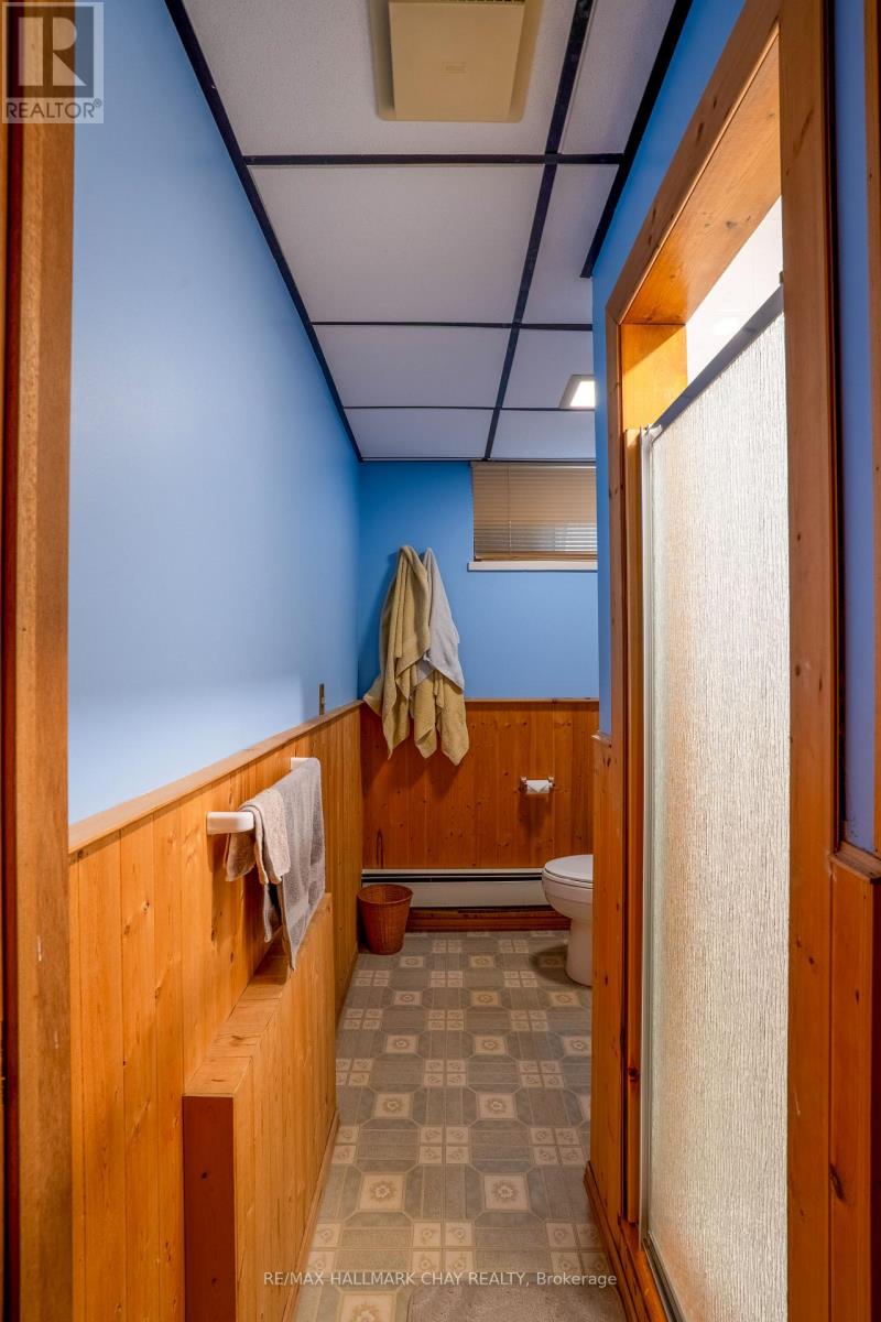 86 Oliver Drive, Tiny, Ontario  L0L 2J0 - Photo 23 - S12800964