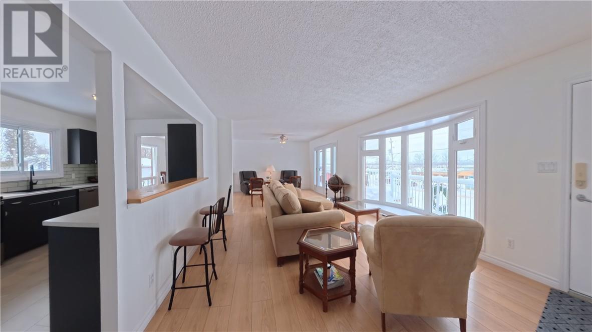 69 Robinson Street W, Little Current, Ontario P0P 1K0 - Photo 33 - 2124965