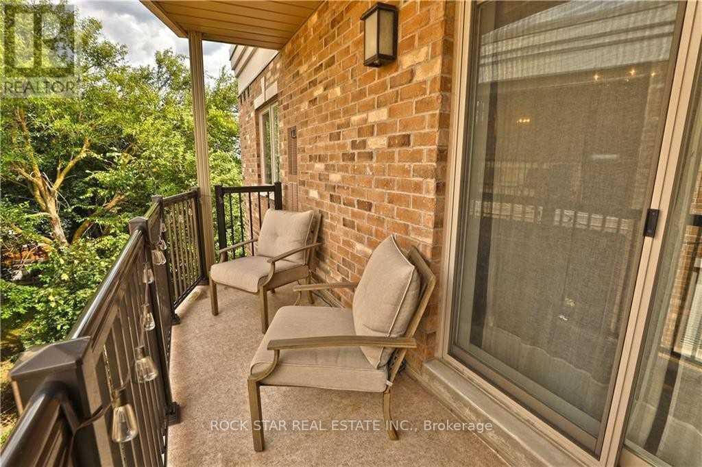 406 - 73 Washington Avenue, Oakville (Co Central), Ontario  L6K 1W5 - Photo 17 - W12800316