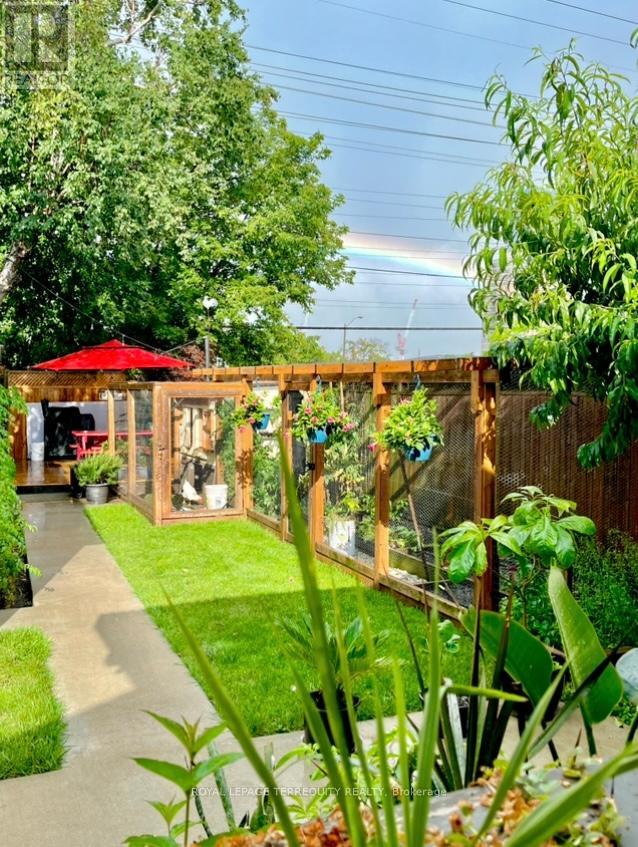 5 Acorn Avenue, Toronto, Ontario  M9B 3P7 - Photo 31 - W12800808