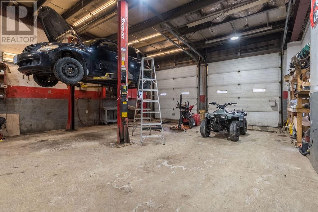 6 Oakland Avenue, Elliot Lake, Ontario P3A 2T1 - Photo 14 - 2126397