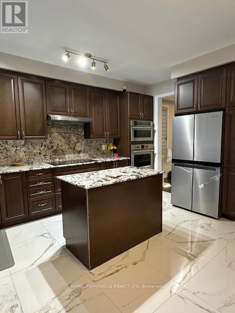 63 Royal Fern Crescent, Caledon, Ontario  L7C 4H1 - Photo 15 - W12800900