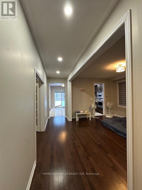 63 Royal Fern Crescent, Caledon, Ontario  L7C 4H1 - Photo 5 - W12800900