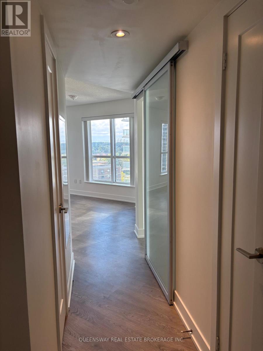 1504 - 7 Mabelle Avenue, Toronto, Ontario  M5T 0C9 - Photo 20 - W12800914