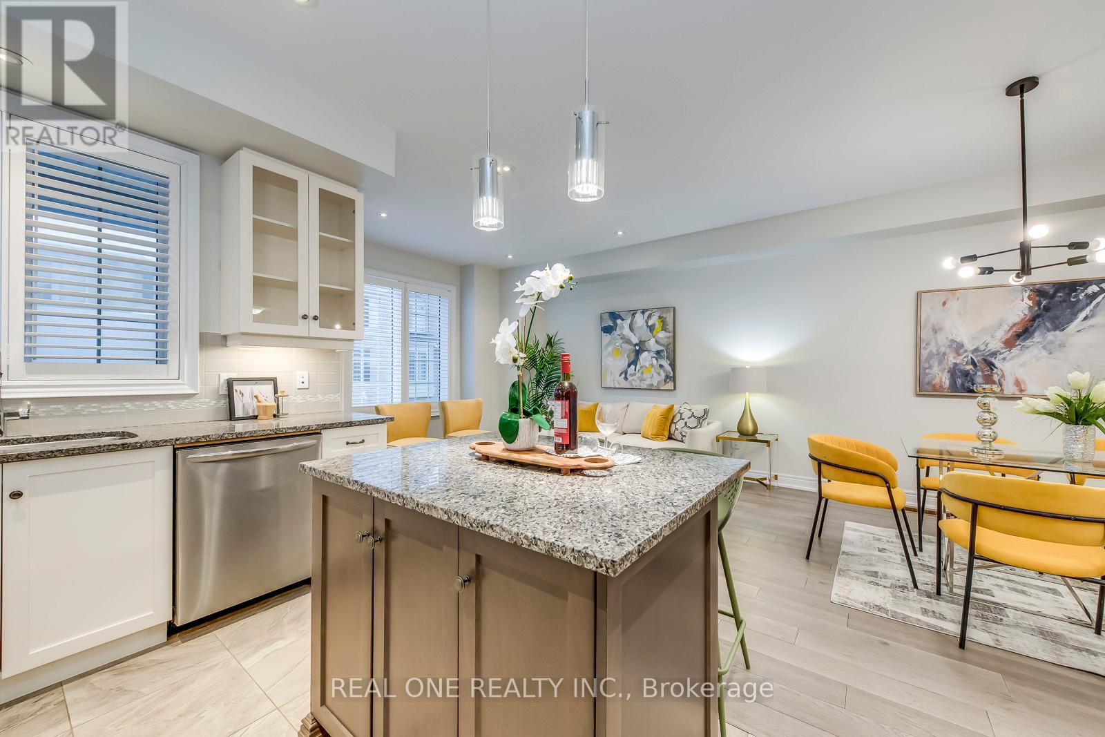 378 Alderwood Common, Oakville, Ontario  L6H 0P8 - Photo 26 - W12800934