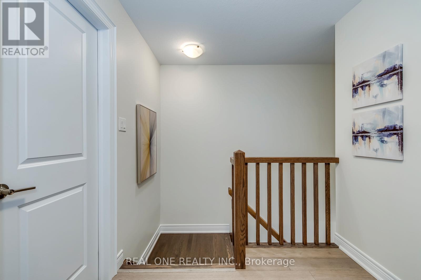 378 Alderwood Common, Oakville, Ontario  L6H 0P8 - Photo 37 - W12800934