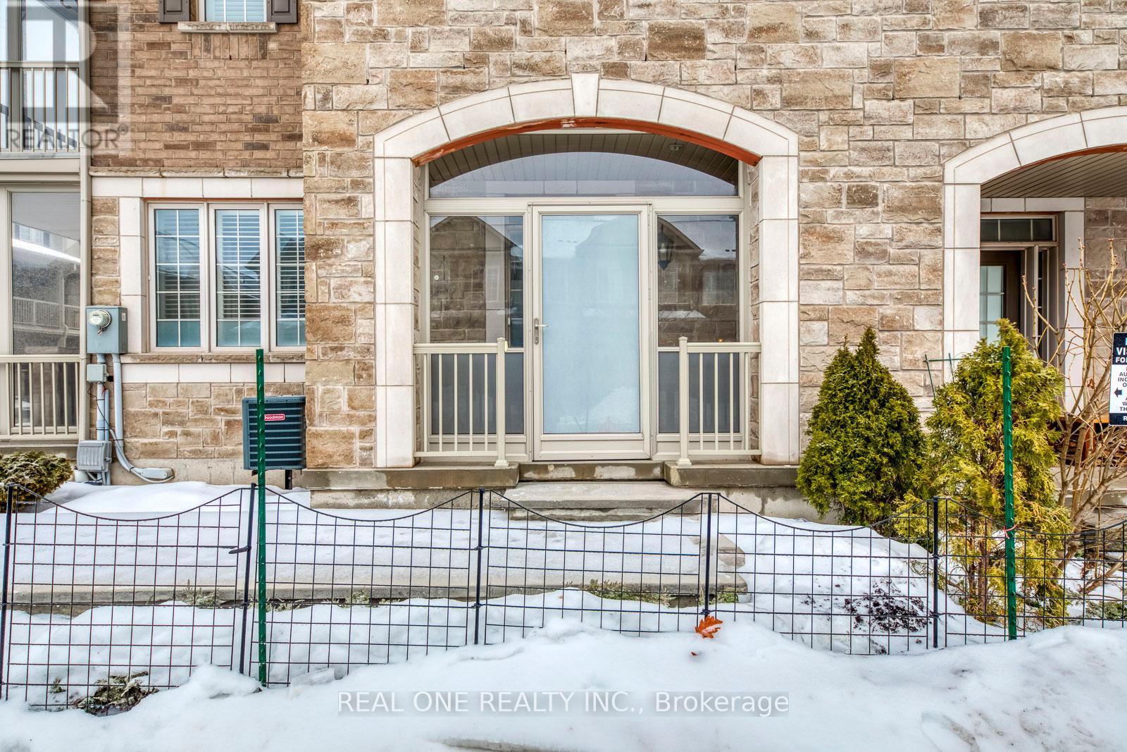 378 Alderwood Common, Oakville, Ontario  L6H 0P8 - Photo 5 - W12800934