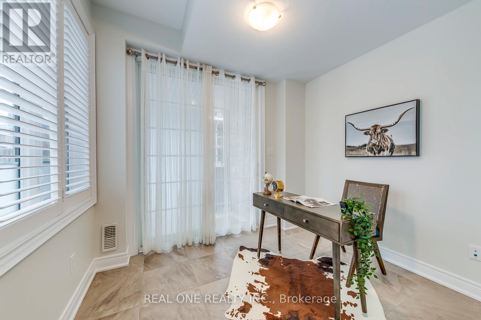 378 Alderwood Common, Oakville, Ontario  L6H 0P8 - Photo 9 - W12800934