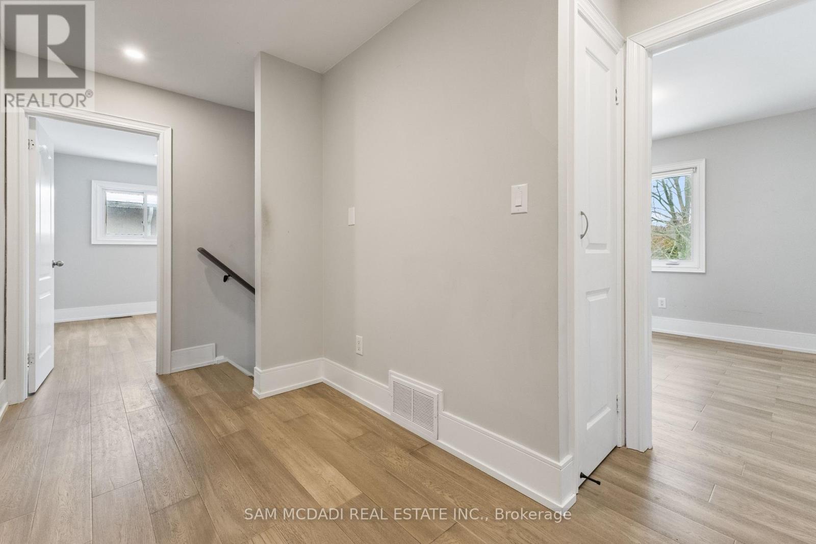 2188 Highriver Court, Mississauga, Ontario  L5H 3K4 - Photo 11 - W12800962