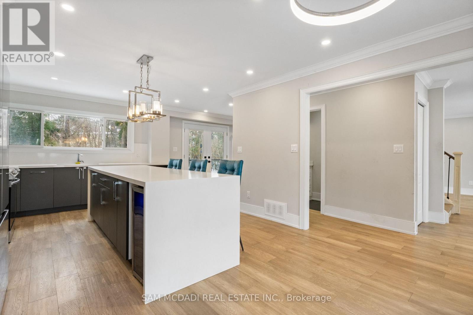 2188 Highriver Court, Mississauga, Ontario  L5H 3K4 - Photo 8 - W12800962