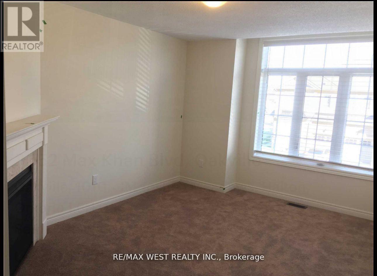 3052 Max Khan Boulevard, Oakville, Ontario  L6H 0S4 - Photo 11 - W12800970