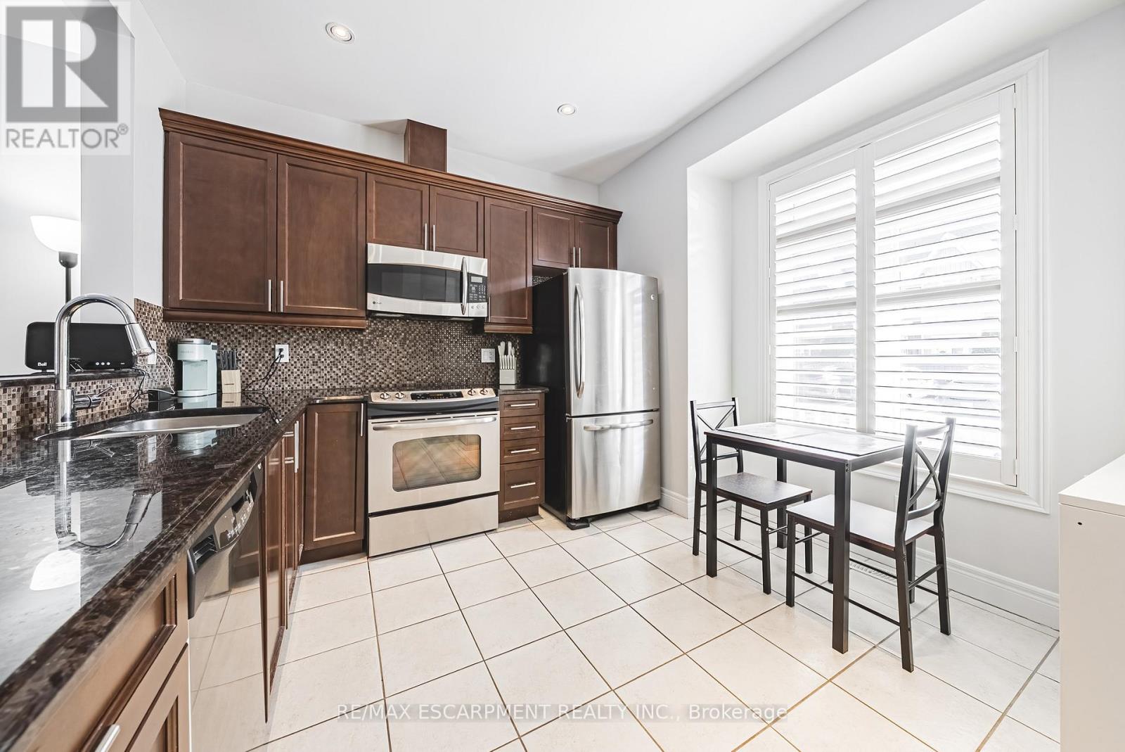 8 - 4115 Upper Middle Road, Burlington, Ontario  L7M 4G4 - Photo 5 - W12800972