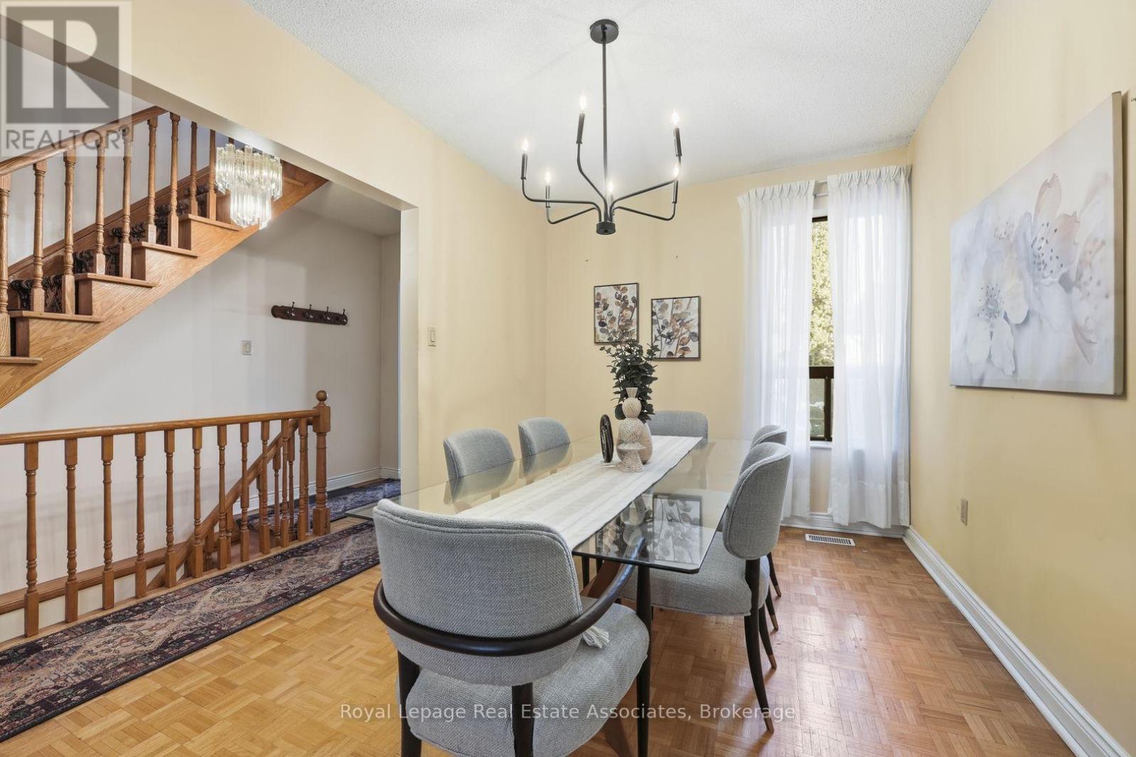 439 Salem Avenue N, Toronto, Ontario  M6H 3C9 - Photo 18 - W12800982