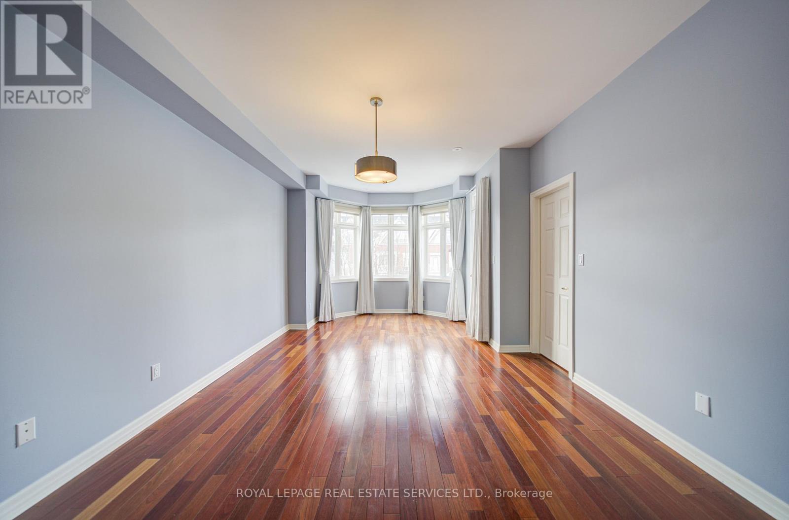 115 St Lawrence Drive, Mississauga, Ontario  L5G 4V2 - Photo 31 - W12800992