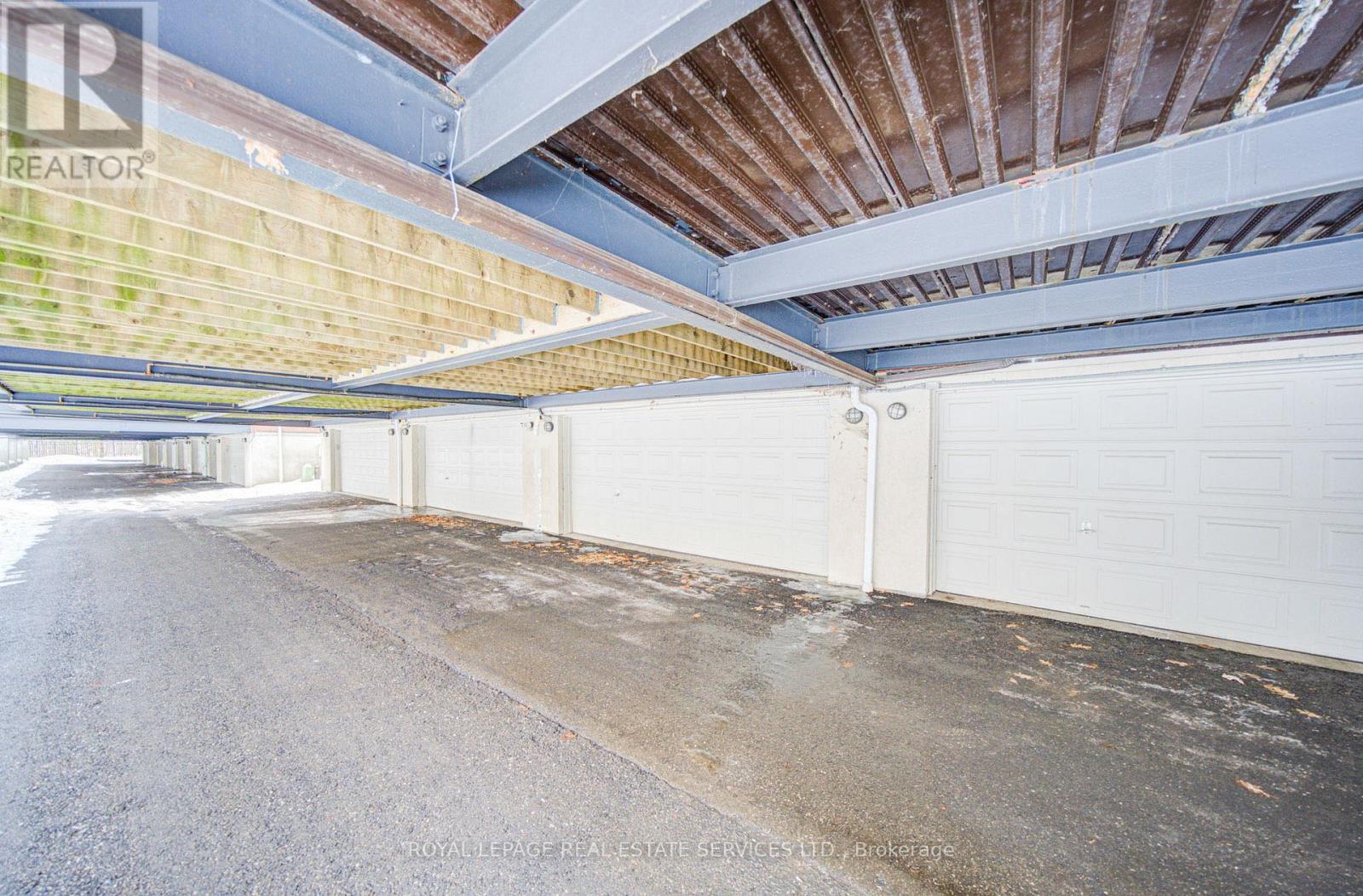 115 St Lawrence Drive, Mississauga, Ontario  L5G 4V2 - Photo 46 - W12800992