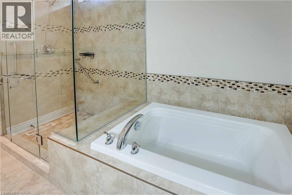 24 Emerald Common, St. Catharines, Ontario  L2M 0A7 - Photo 16 - 40806173