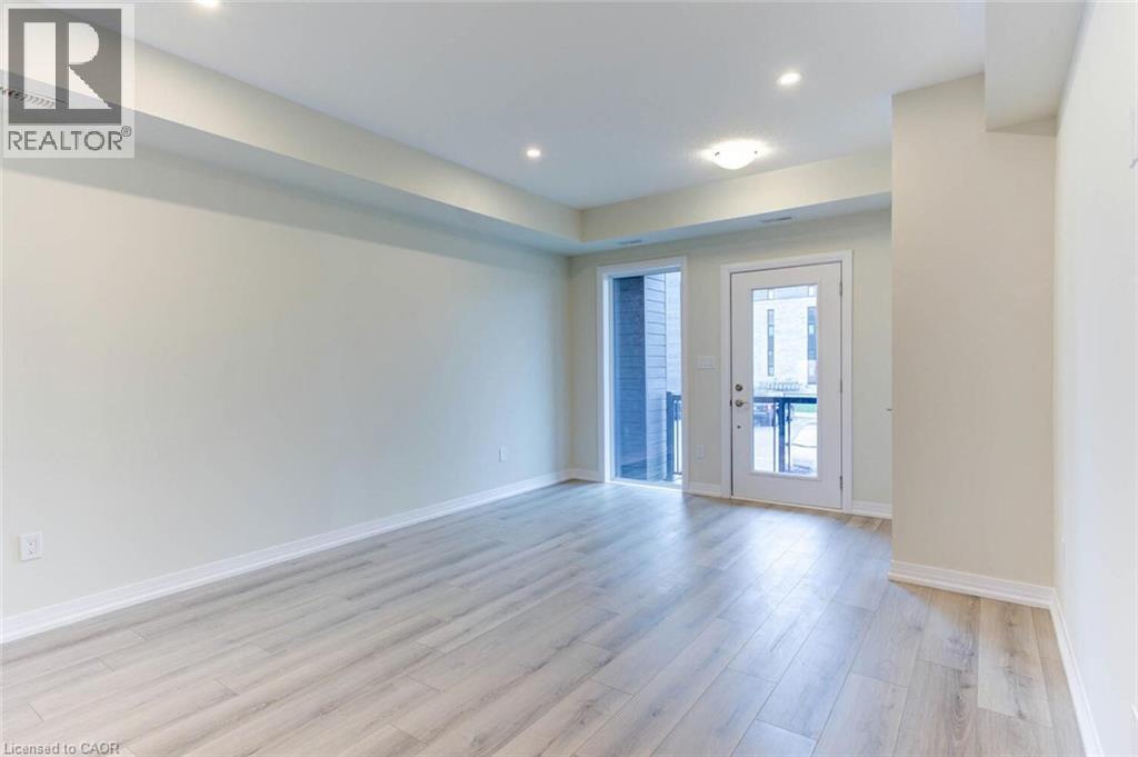 261 Woodbine Avenue Unit# 22, Kitchener, Ontario  N2R 0S7 - Photo 5 - 40806006