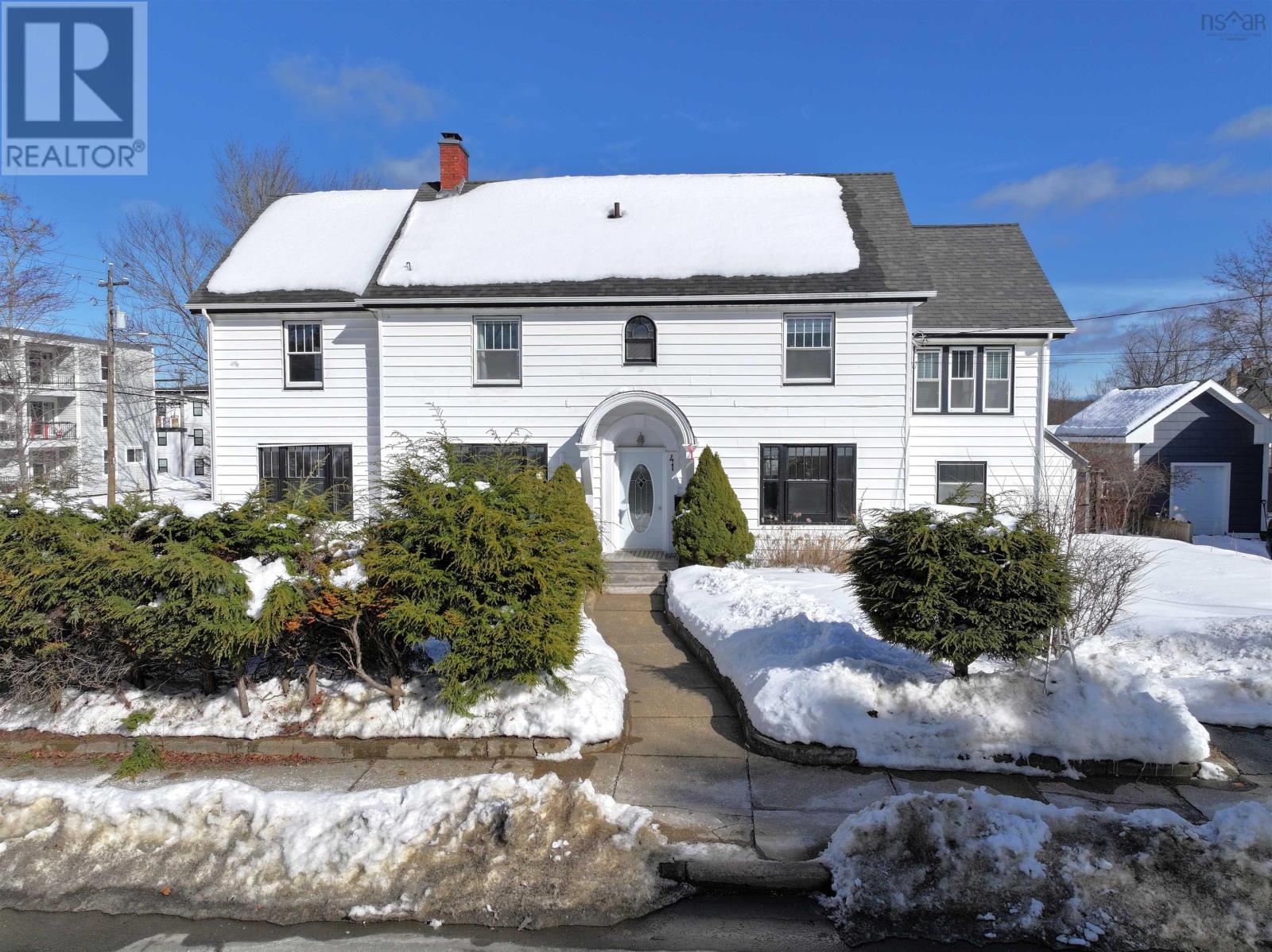 41 Alexandra Avenue, bridgewater, Nova Scotia