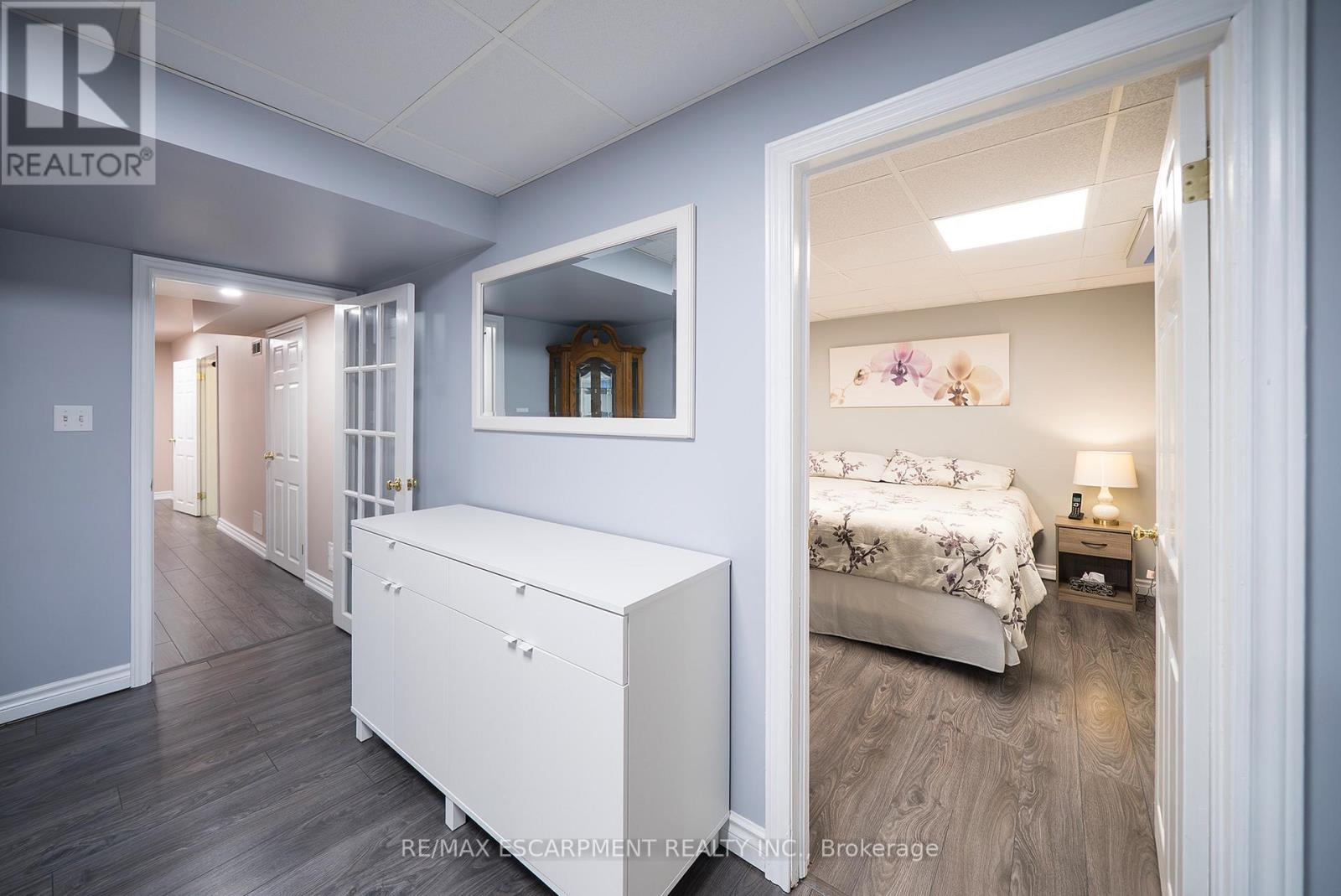 43 Flamingo Drive, Hamilton, Ontario  L9A 4X6 - Photo 38 - X12800884