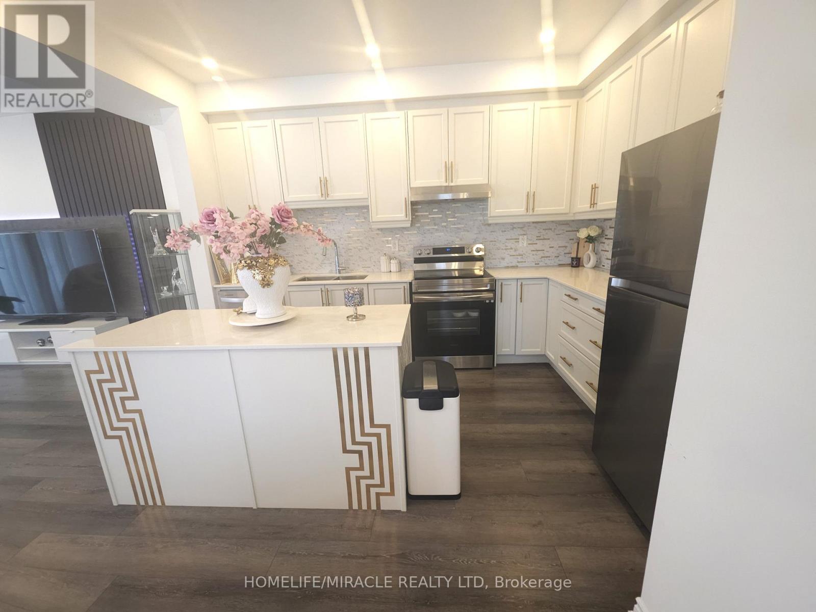 88 June Callwood Way, Brantford, Ontario  N3T 0T2 - Photo 7 - X12800908