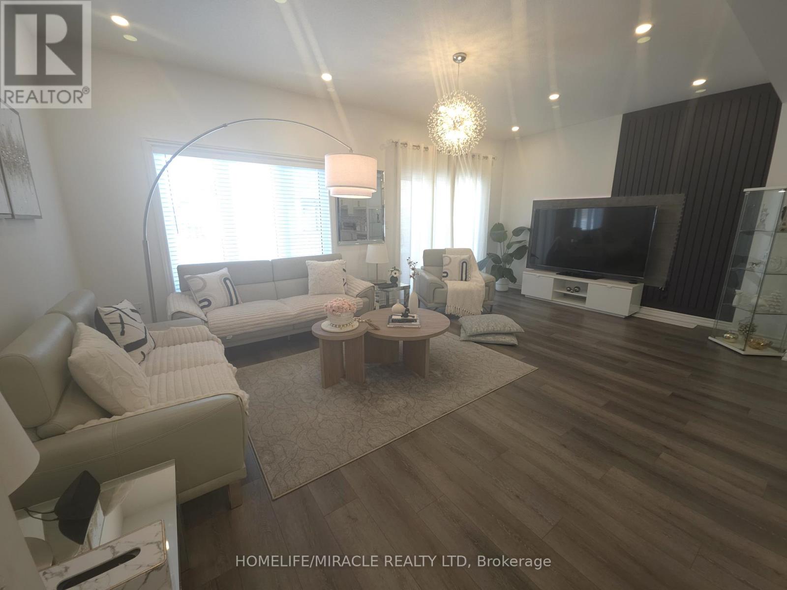 88 June Callwood Way, Brantford, Ontario  N3T 0T2 - Photo 9 - X12800908