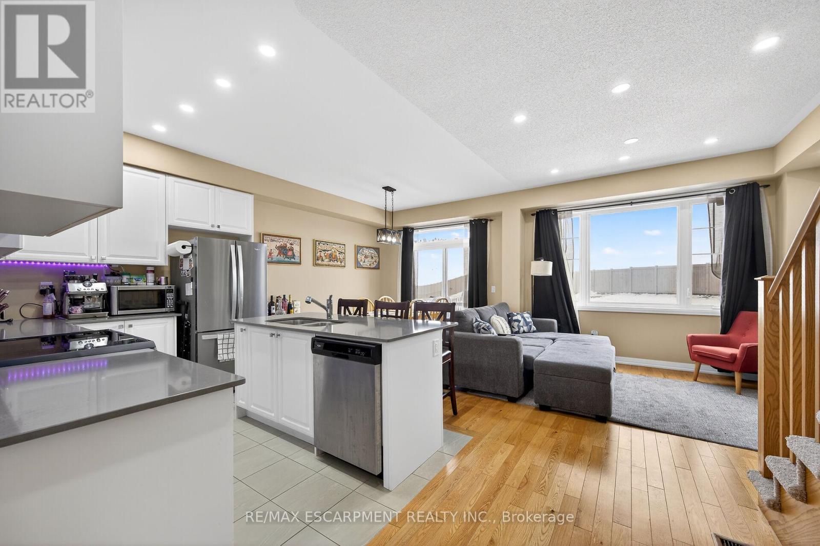 267 Provident Way, Hamilton, Ontario  L0R 1W0 - Photo 10 - X12800978