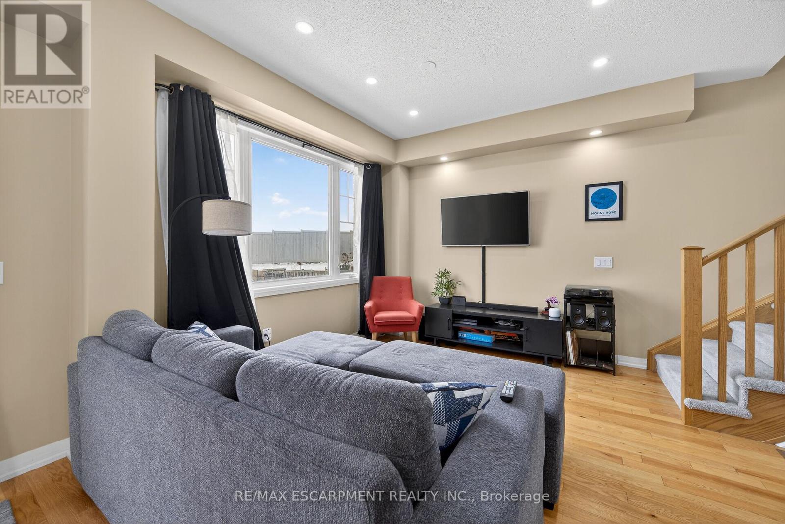 267 Provident Way, Hamilton, Ontario  L0R 1W0 - Photo 23 - X12800978