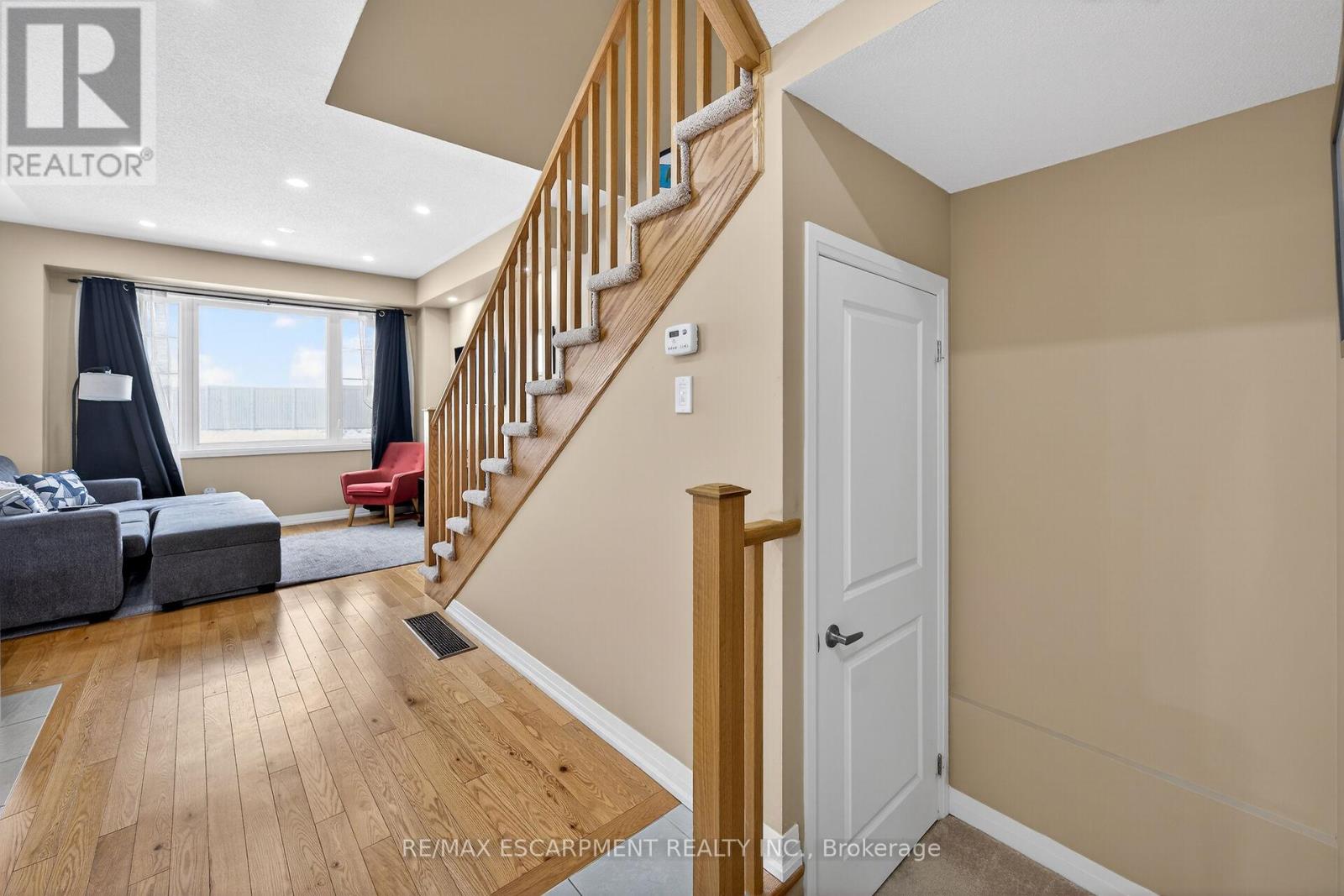 267 Provident Way, Hamilton, Ontario  L0R 1W0 - Photo 42 - X12800978
