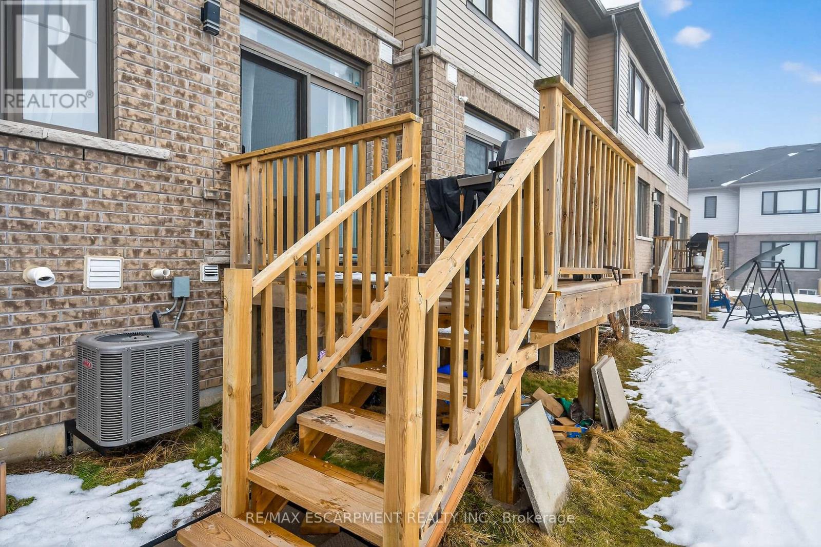 267 Provident Way, Hamilton, Ontario  L0R 1W0 - Photo 48 - X12800978