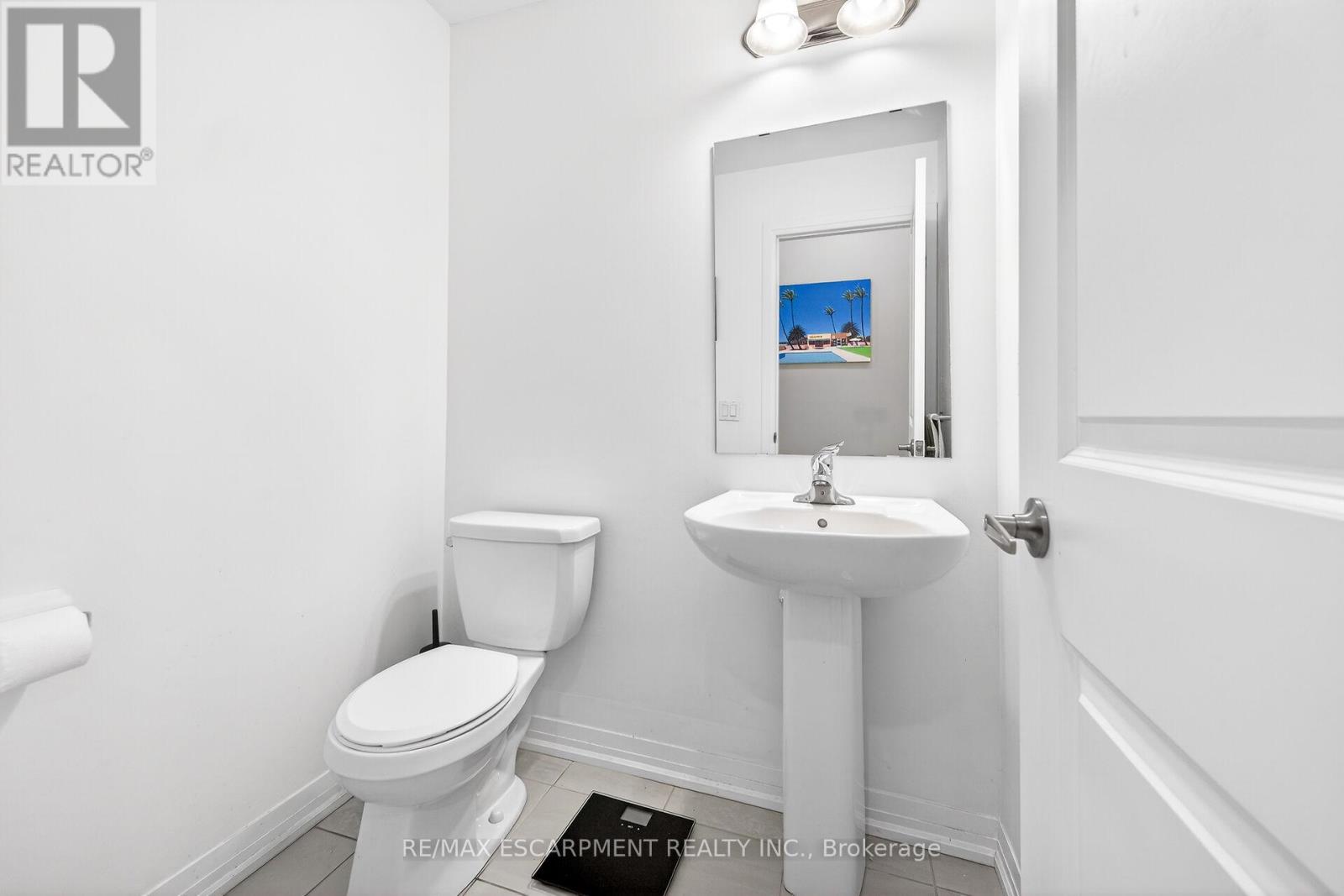 267 Provident Way, Hamilton, Ontario  L0R 1W0 - Photo 9 - X12800978