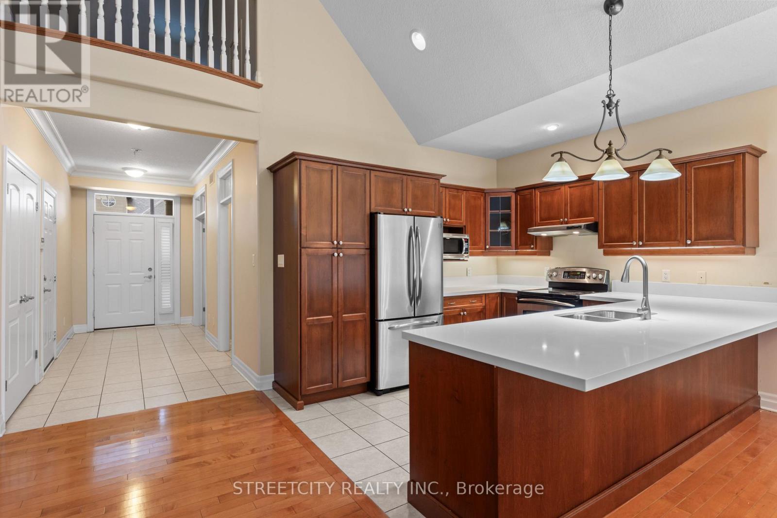 25 - 124 North Centre Road, London North, Ontario  N5X 4R3 - Photo 11 - X12503568