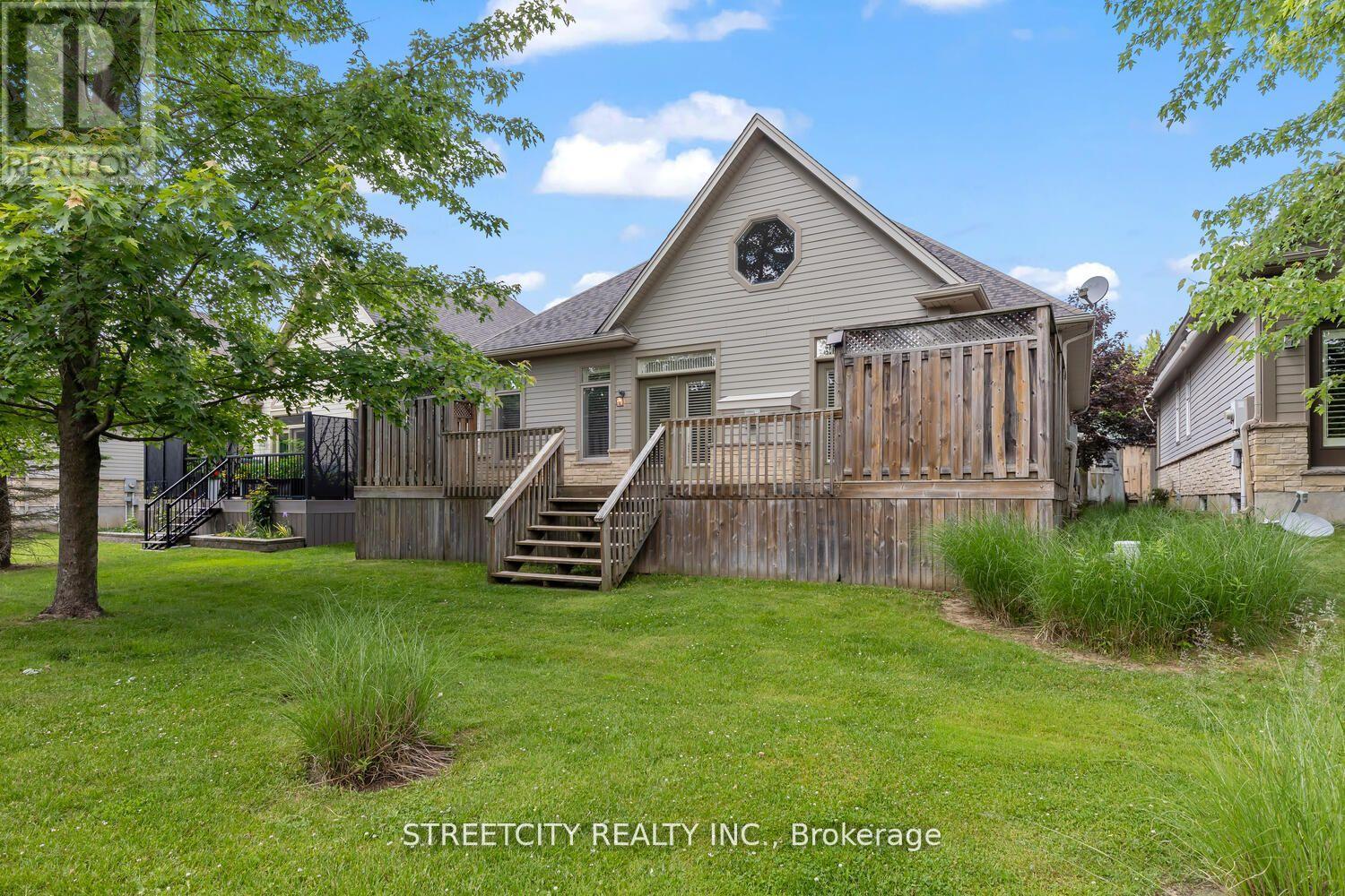 25 - 124 North Centre Road, London North, Ontario  N5X 4R3 - Photo 49 - X12503568