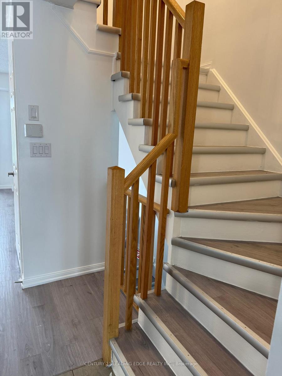 51 - 250 Sunny Meadow Blvd. Boulevard, Brampton, Ontario  L6R 3Y7 - Photo 3 - W12798438