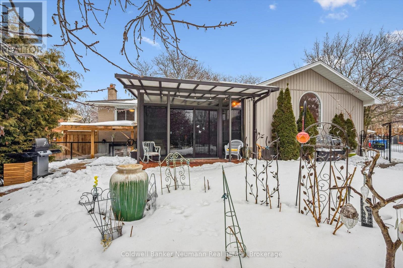 21 Oriole Crescent, Guelph (Dovercliffe Park/old University), Ontario  N1G 1J5 - Photo 40 - X12801020