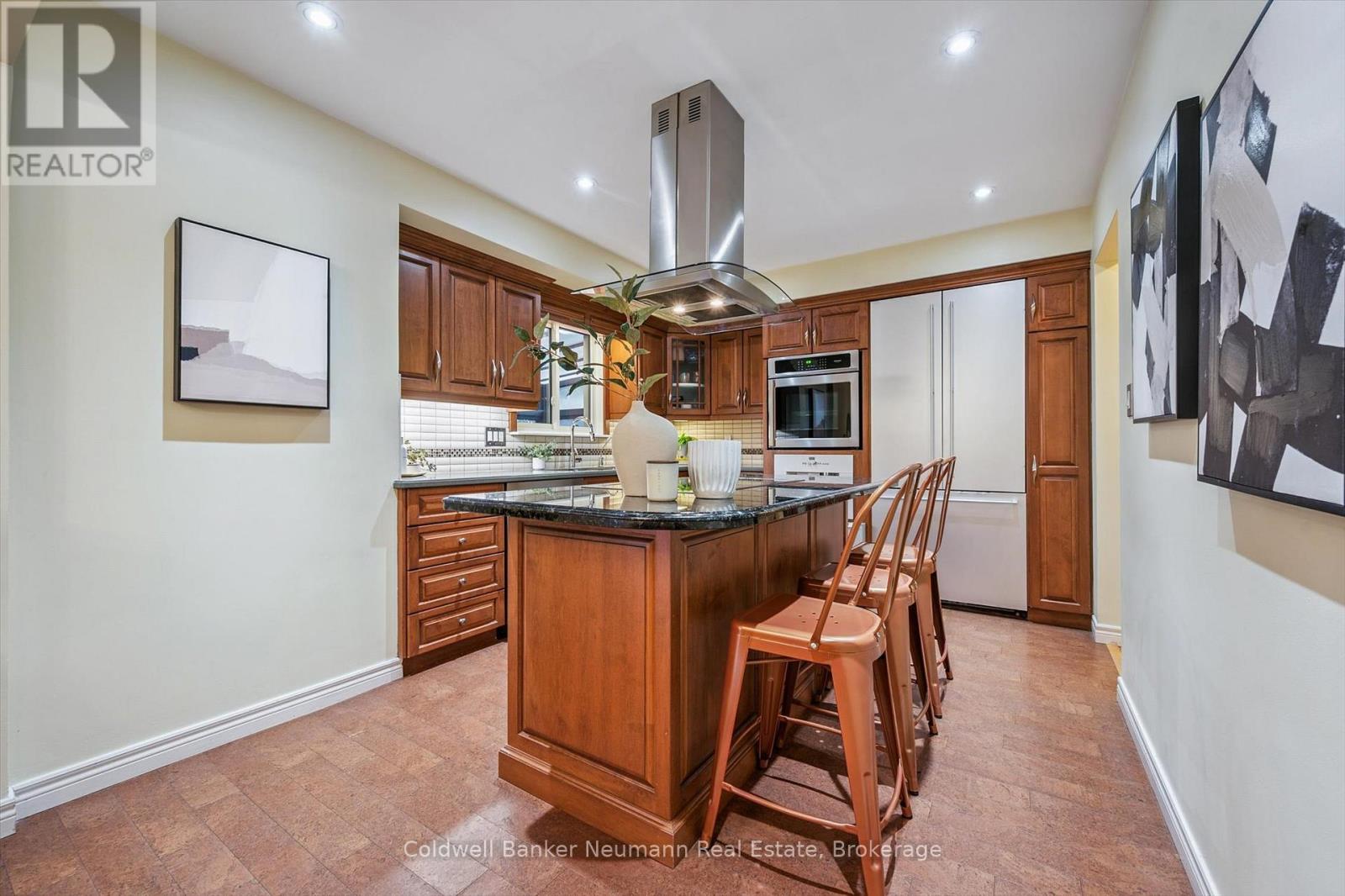 21 Oriole Crescent, Guelph (Dovercliffe Park/old University), Ontario  N1G 1J5 - Photo 9 - X12801020