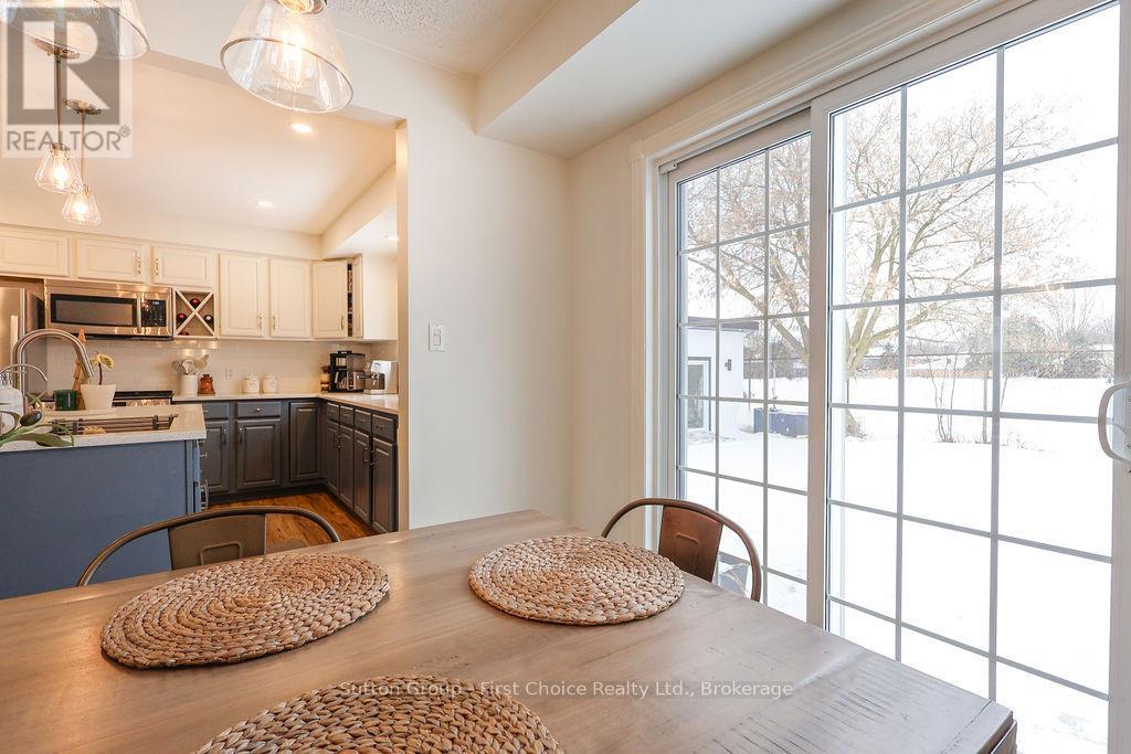 151 Bedford Drive, Stratford, Ontario  N5A 5J7 - Photo 16 - X12801102