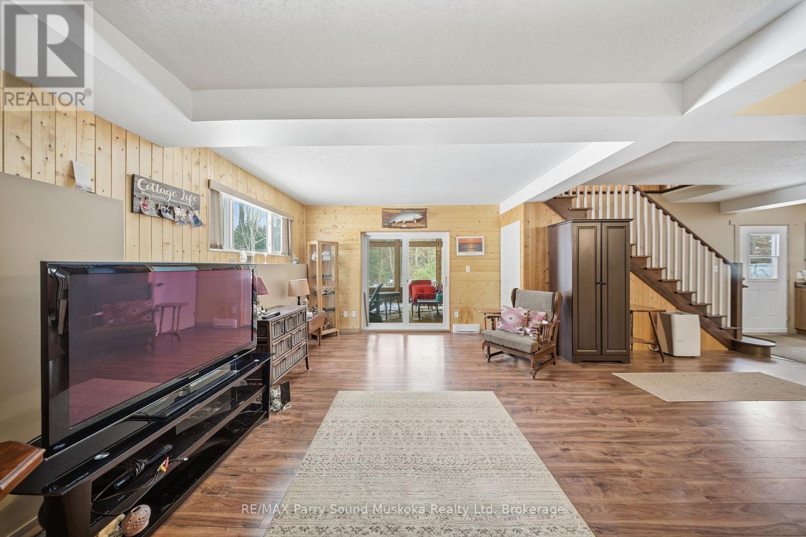 17 Indian Grove Road, Carling, Ontario  P0G 1G0 - Photo 12 - X12801104