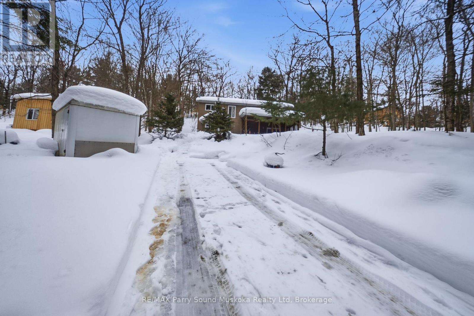 17 Indian Grove Road, Carling, Ontario  P0G 1G0 - Photo 9 - X12801104