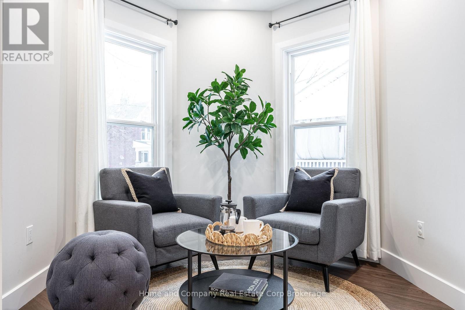 37 West Gore Street, Stratford, Ontario  N5A 1J9 - Photo 8 - X12801136