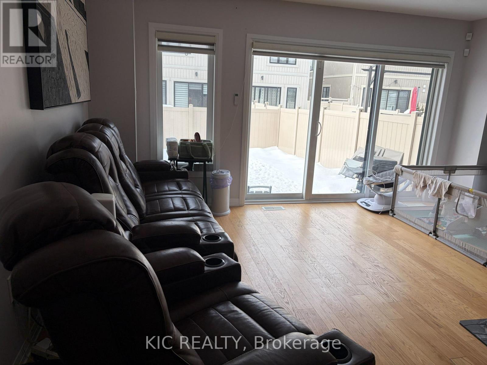 62 King George Way, Clarington, Ontario  L1C 7E5 - Photo 6 - E12801158