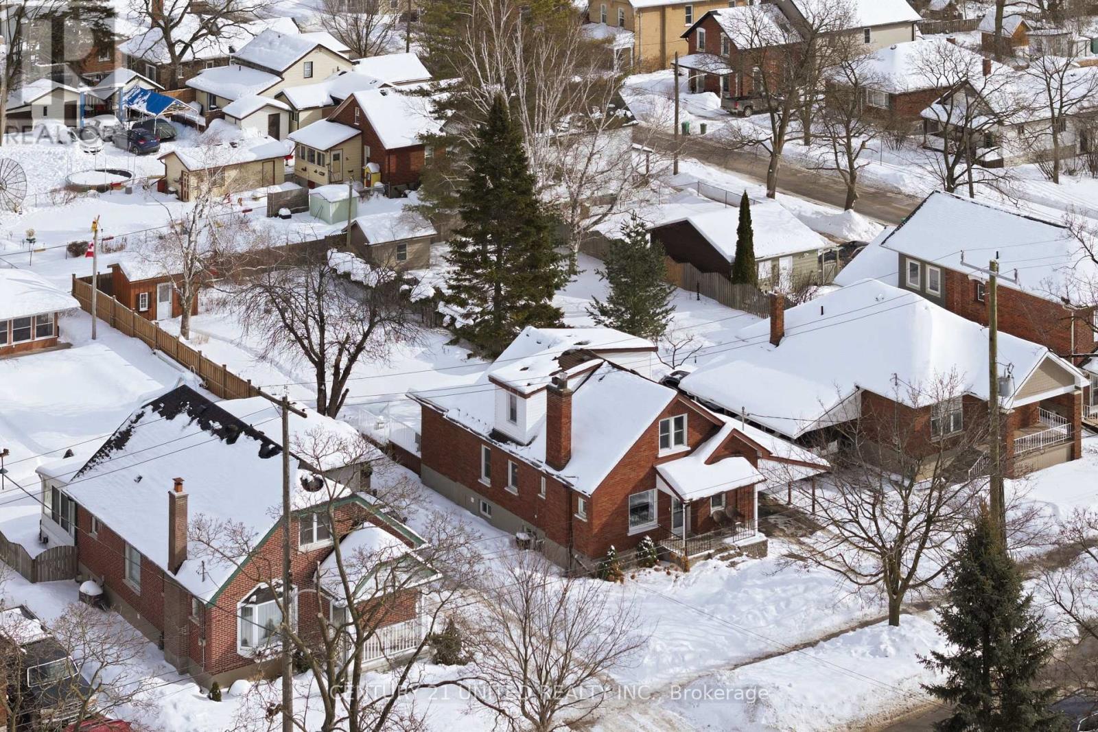 266 Mark Street, Peterborough, Ontario  K9H 1V4 - Photo 2 - X12801062