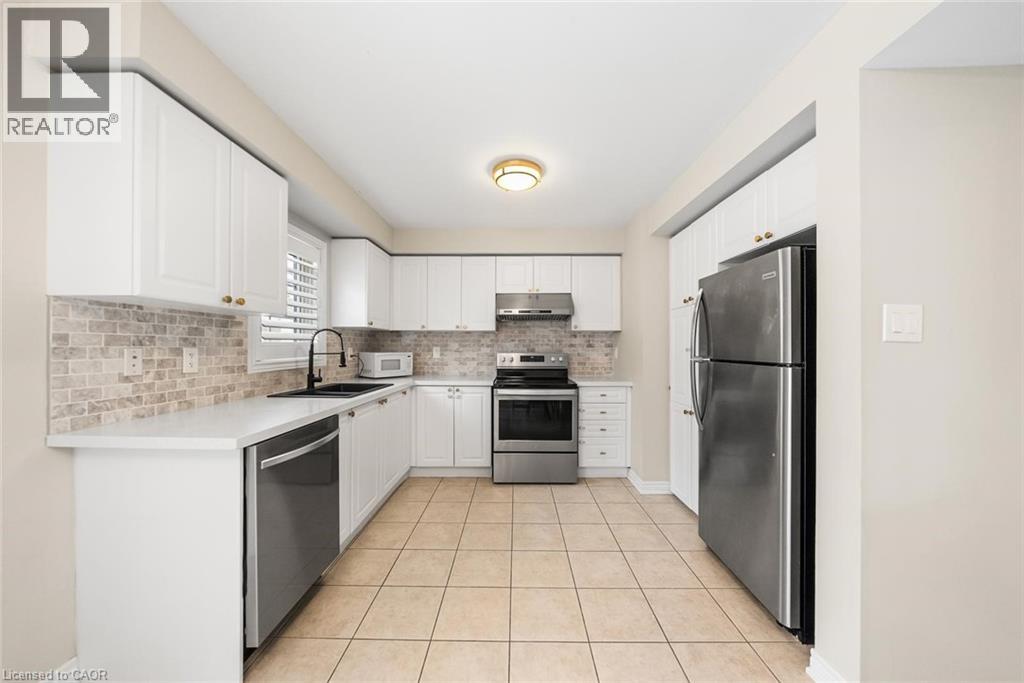 2321 Parkhaven Boulevard Unit# 7, Oakville, Ontario  L6H 7S3 - Photo 12 - 40801510