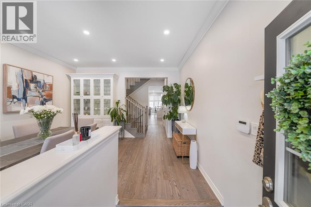 315 Humphrey Street, Hamilton, Ontario  L8B 1X4 - Photo 5 - 40806014