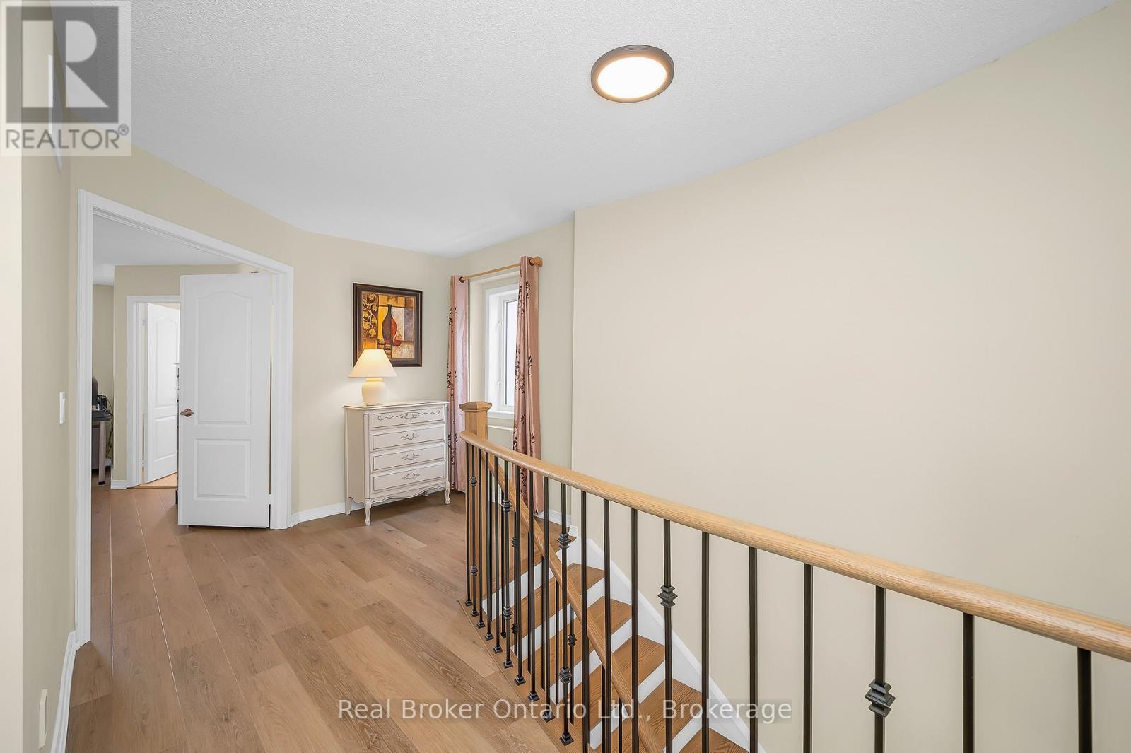 3897 Quiet Creek Drive, Mississauga, Ontario  L5M 8B5 - Photo 21 - W12801340