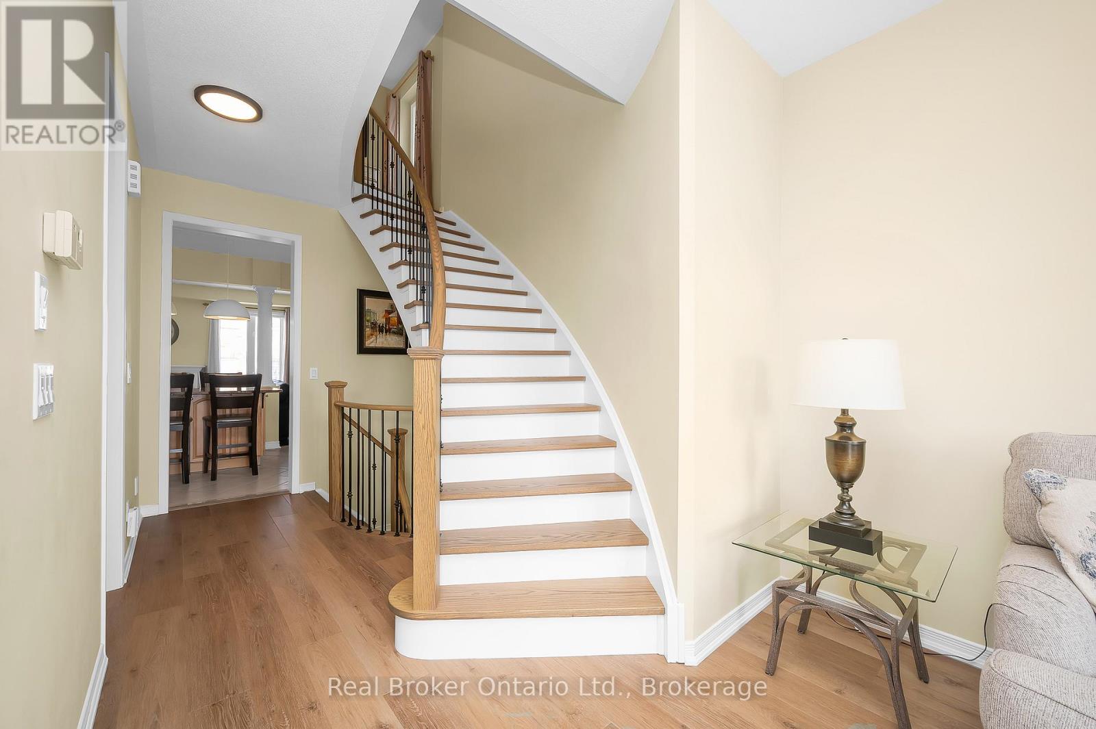 3897 Quiet Creek Drive, Mississauga, Ontario  L5M 8B5 - Photo 20 - W12801340